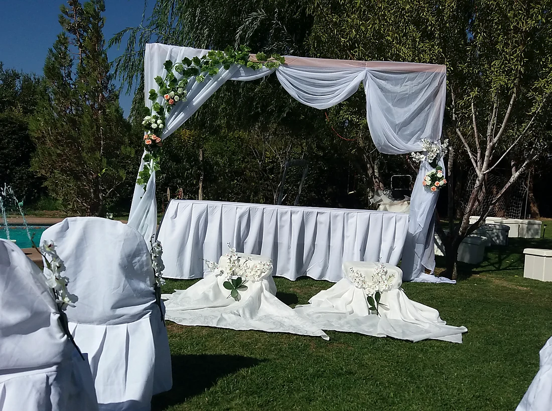 Montaje exterior para ceremonia